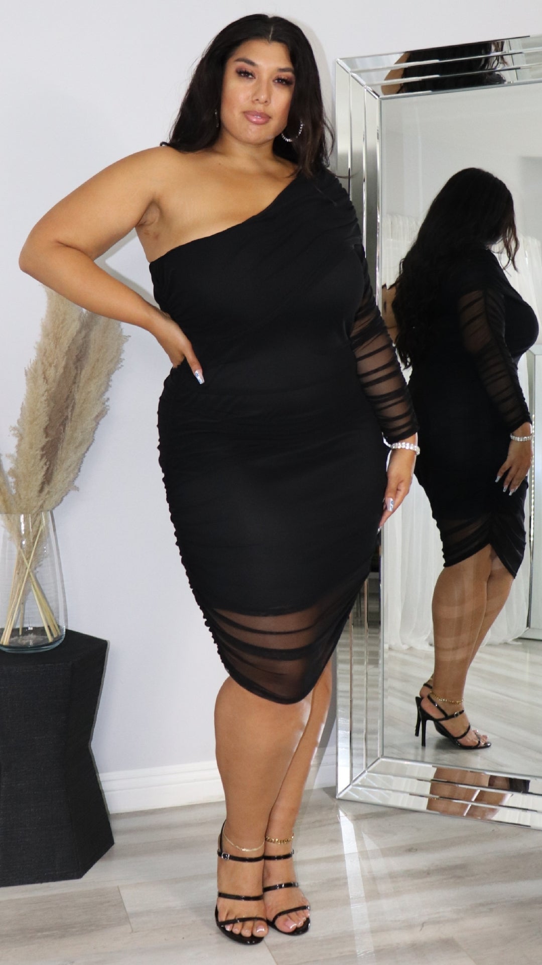 Out For The Night Dress (Black)